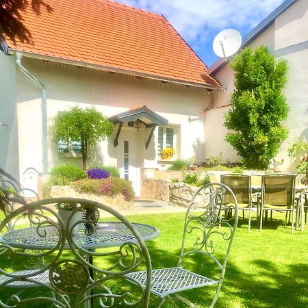 Holiday House Apartments Dajcic Varazdinske Toplice Bagian luar foto